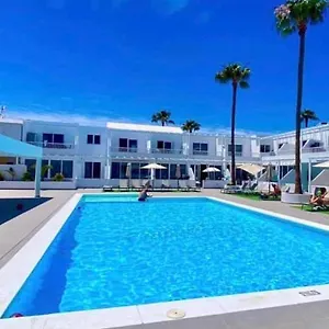 https://martin-house.puertodelcarmen-hotels.org